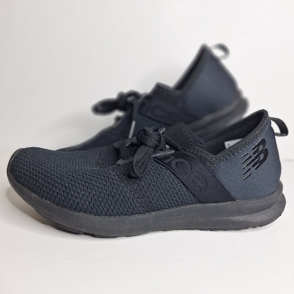 New Balance FuelCore NERGIZE Women's Size 7.5 B Black Sneakers WXNRGSK